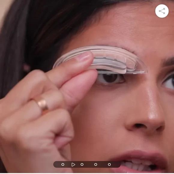 BrowPro Simone Stamp in Light Brown - Picture 4 of 6